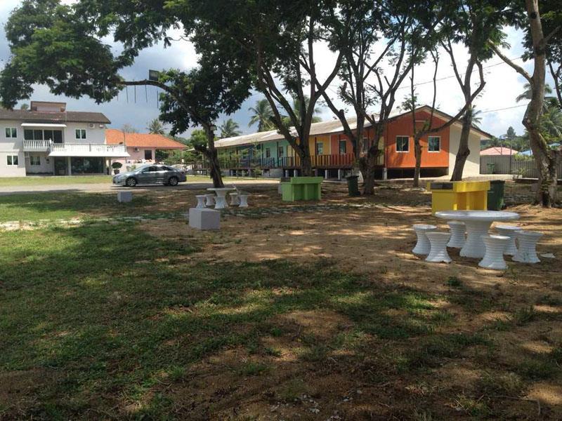 First Guest House Kuantan Bagian luar foto