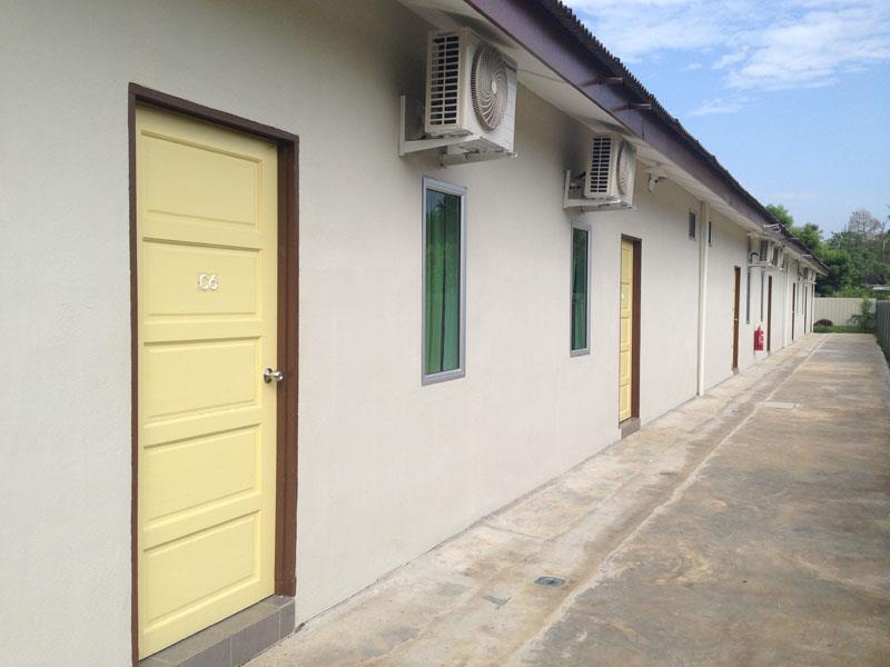 First Guest House Kuantan Bagian luar foto