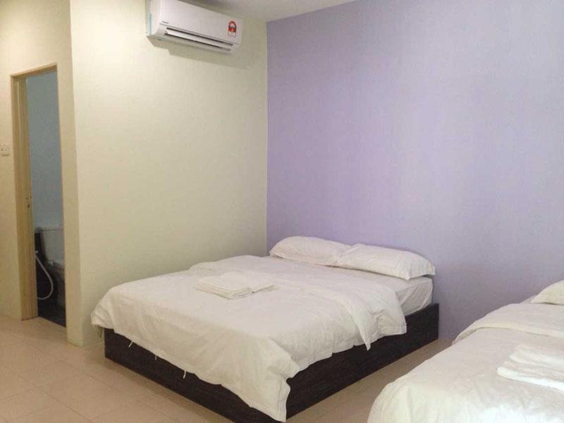 First Guest House Kuantan Bagian luar foto